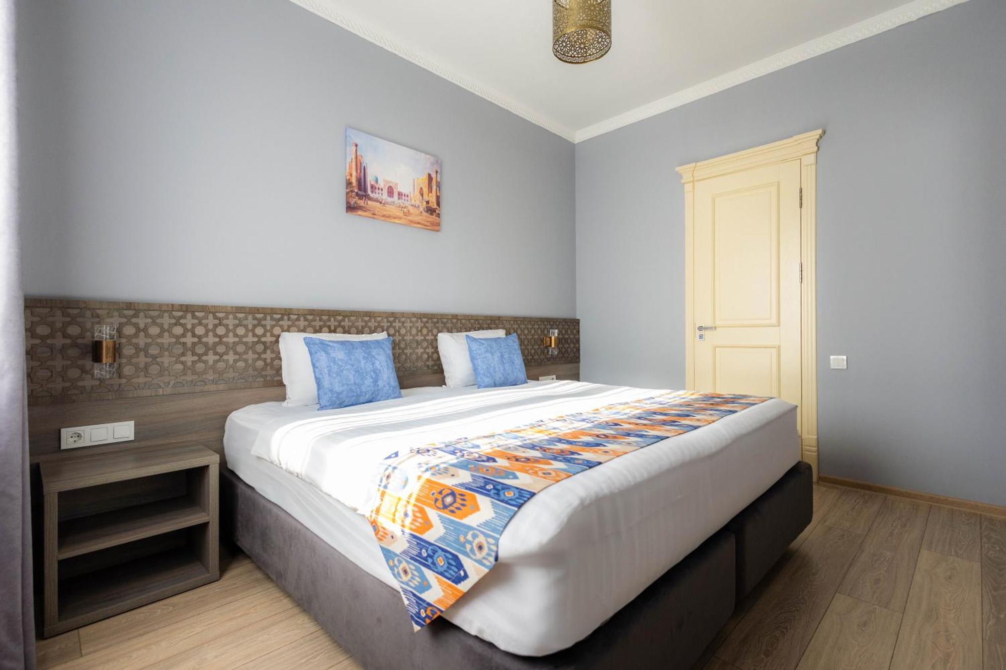 Khan Hotel Samarkand Quarto foto