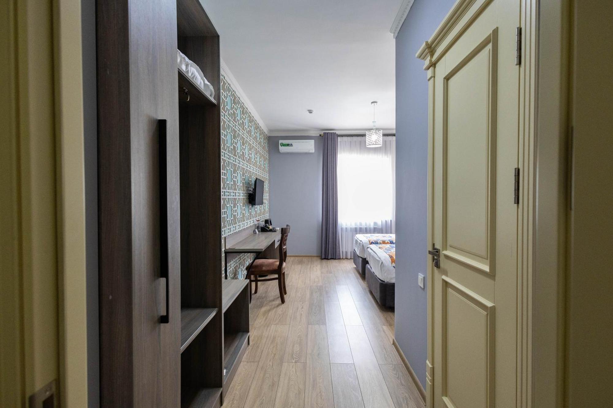 Khan Hotel Samarkand Quarto foto